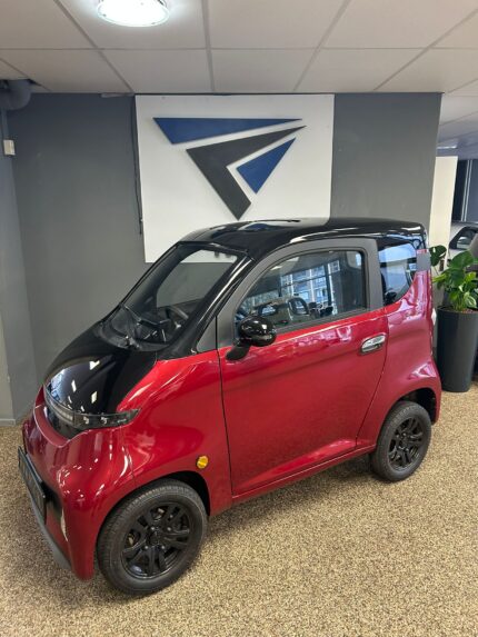 MOVE E4 Red black 45km/h 100AH Lithium NIEUWSTAAT 335KM