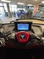 MOVE E3 Red Black 100 ah lithium 184 KM ZGAN / beschadiging deur - Afbeelding 10