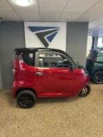 MOVE E3 Red Black 100 ah lithium 184 KM ZGAN / beschadiging deur - Afbeelding 2